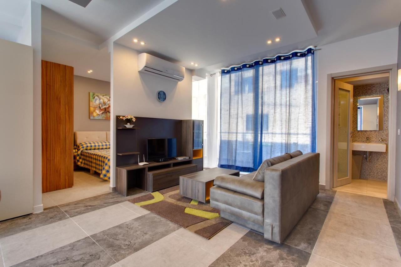 Chalet Apartments Sliema Exteriör bild