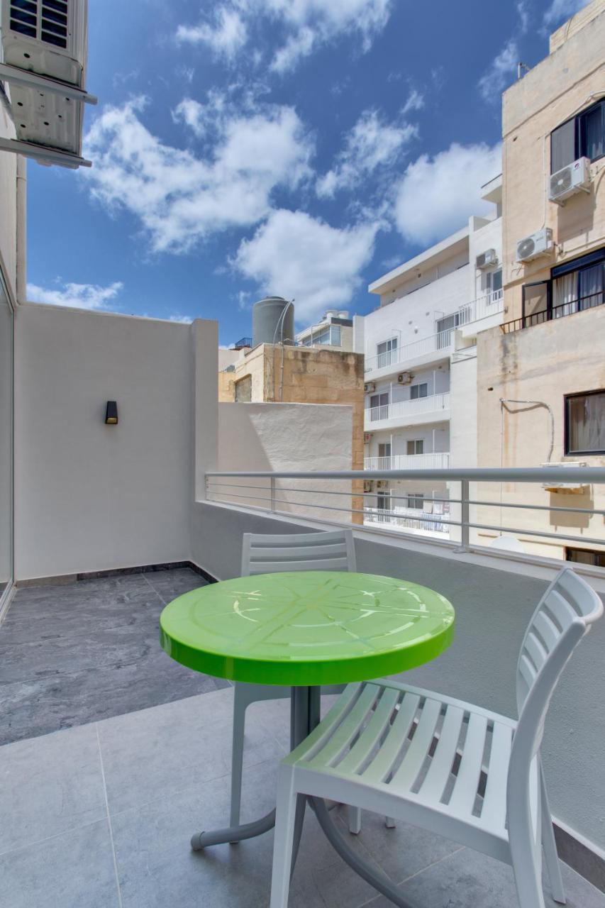 Chalet Apartments Sliema Exteriör bild