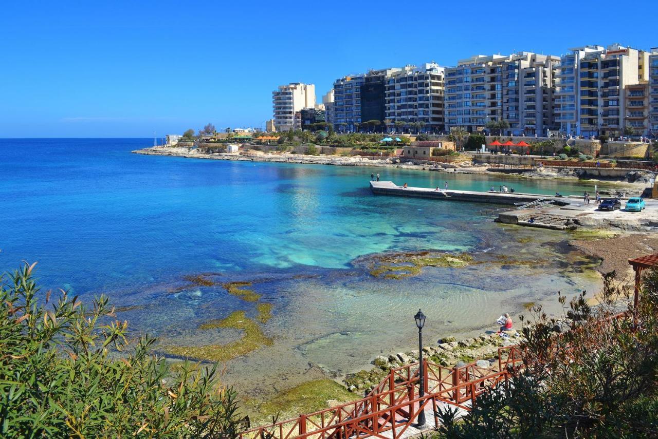 Chalet Apartments Sliema Exteriör bild
