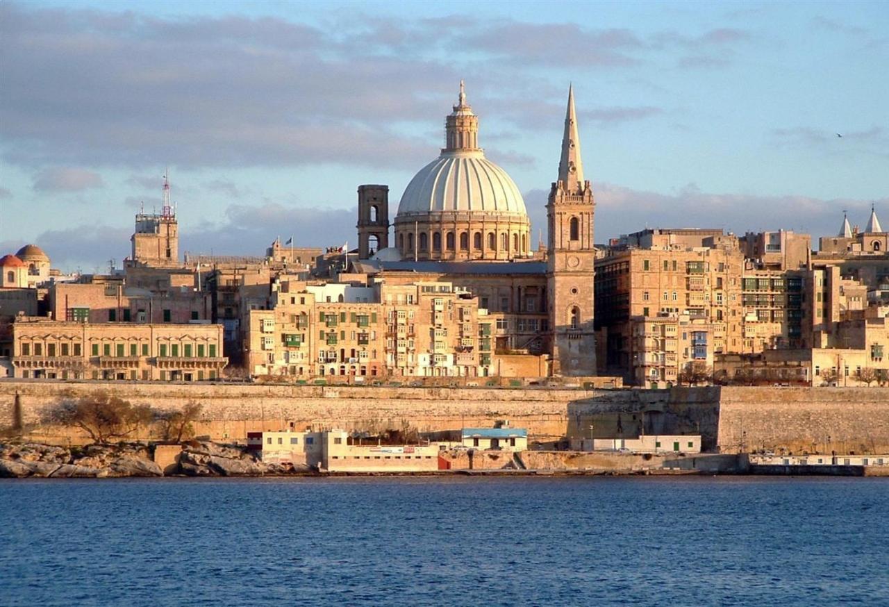 Chalet Apartments Sliema Exteriör bild